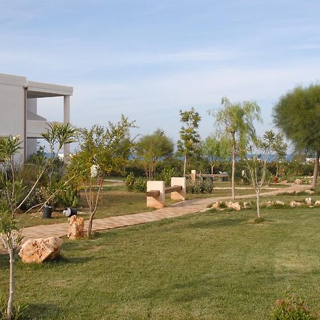 Torre Guaceto Resort Carovigno Exterior foto